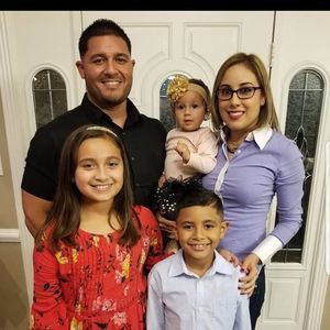 Meet your Posher, Myra